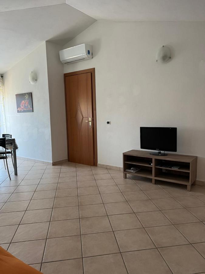 Ferienwohnung A Casa Di Olivia Girasole Exterior foto